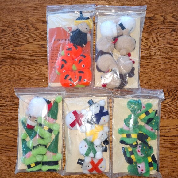 Vintage Monkey Mitt teacher fingerplay glove & 9 storytelling sets - Picture 4 of 7